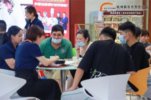 【新生故事】双胞胎兄弟在杭州新东方职业学校开启逐梦新征程