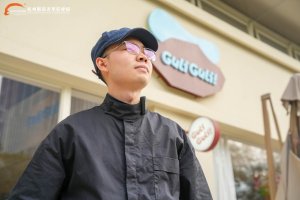 努力从不辜负!23岁的他就已成为公司主厨