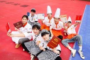 ���롰�ո߽��ǡ��������п�¼ȡ���·����ʺϵ�·�������